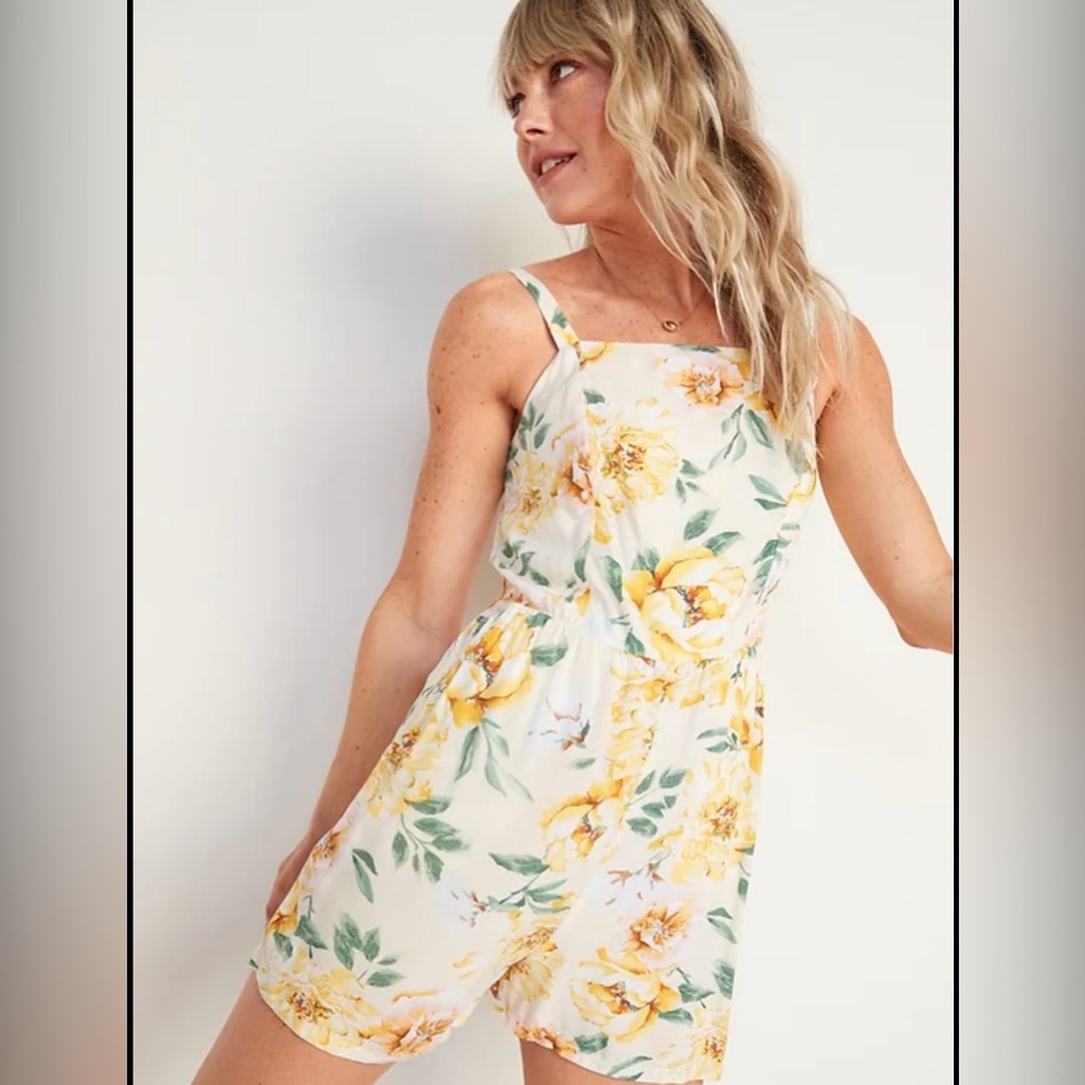 Old Navy Floral Soft Woven Cami Romper NWOT